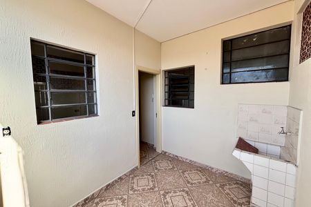 Apartamento para alugar com 70m², 2 quartos e sem vaga Apartamento para alugar com 70m², 2 quartos e sem vagaÁrea de serviço