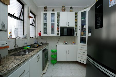 Cozinha de apartamento à venda com 3 quartos, 97m² em Buritis, Belo Horizonte