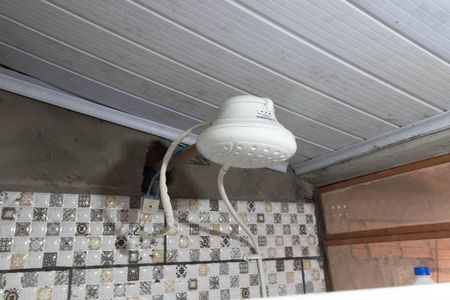 Banheiro do Quarto 1 de casa à venda com 2 quartos, 52m² em Hípica, Porto Alegre