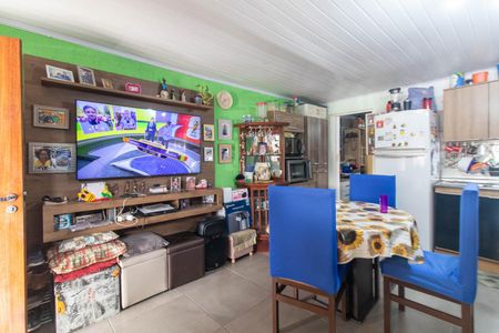 Sala de casa à venda com 2 quartos, 52m² em Hípica, Porto Alegre