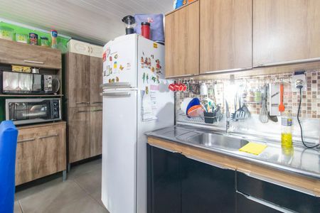 Casa à venda com 52m², 2 quartos e 2 vagasCozinha