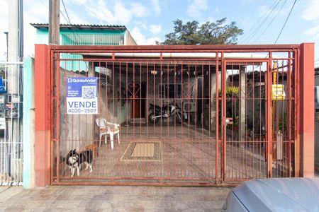 Fachada de casa à venda com 2 quartos, 52m² em Hípica, Porto Alegre