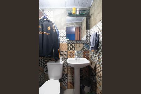 Casa à venda com 52m², 2 quartos e 2 vagasBanheiro do Quarto 1