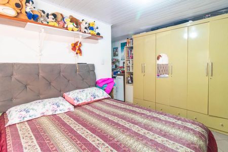 Casa à venda com 52m², 2 quartos e 2 vagasQuarto 2