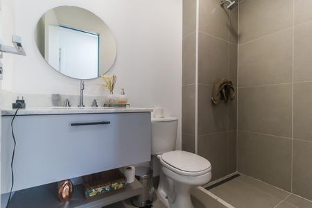 Apartamento para alugar com 75m², 3 quartos e 2 vagas Apartamento para alugar com 75m², 3 quartos e 2 vagasBanheiro