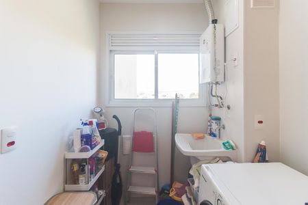 Área de Serviço de apartamento para alugar com 3 quartos, 75m² em Jardim Sao Pedro, Mogi das Cruzes