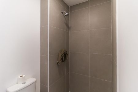 Apartamento para alugar com 75m², 3 quartos e 2 vagas Apartamento para alugar com 75m², 3 quartos e 2 vagasBanheiro