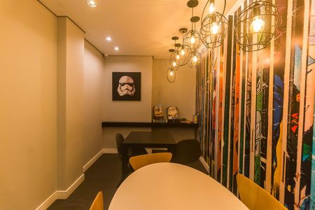 Apartamento para alugar com 75m², 3 quartos e 2 vagas Apartamento para alugar com 75m², 3 quartos e 2 vagasSala de Jogos
