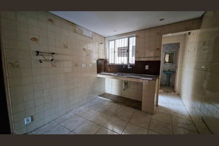 Casa para alugar com 150m², 4 quartos e 2 vagas