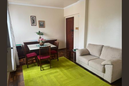 Sala de apartamento para alugar com 2 quartos, 75m² em Centro, Pelotas