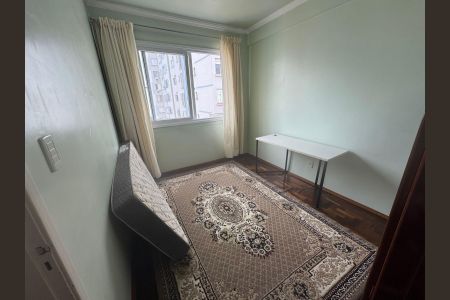 Quarto 1 de apartamento para alugar com 2 quartos, 75m² em Centro, Pelotas