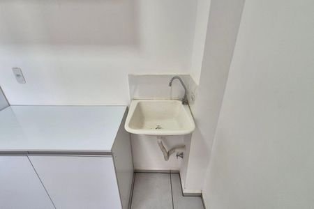 Detalhe da Área de Serviço de apartamento para alugar com 2 quartos, 41m² em Jardim Esmeraldina, Campinas
