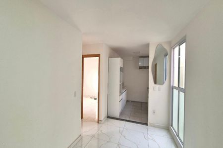 Apartamento para alugar com 2 quartos, 41m² em Jardim Esmeraldina, Campinas
