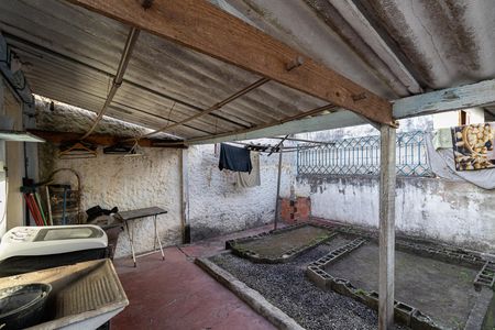 Casa 2 Área de Serviço de casa à venda com 4 quartos, 300m² em Vila Jacuí, São Paulo