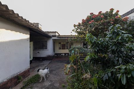 Casa 1 Quintal de casa à venda com 4 quartos, 300m² em Vila Jacuí, São Paulo