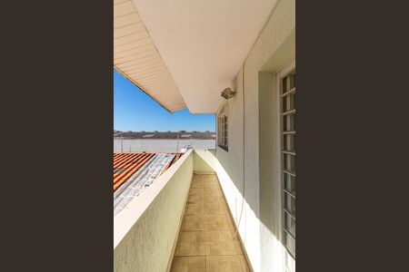 Casa para alugar com 400m², 4 quartos e 6 vagas Casa para alugar com 400m², 4 quartos e 6 vagasLavanderia - Varanda