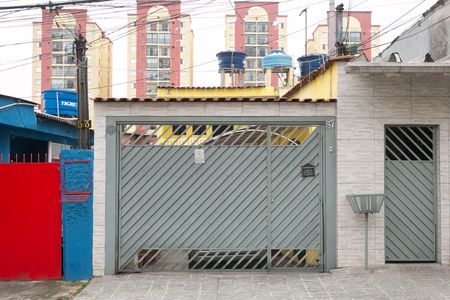 Fachada  de casa para alugar com 2 quartos, 65m² em Jardim Norma, São Paulo