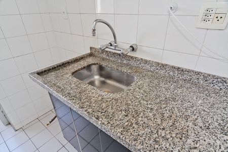 Apartamento para alugar com 2 quartos, 64m² em Vila Isolina Mazzei, São Paulo