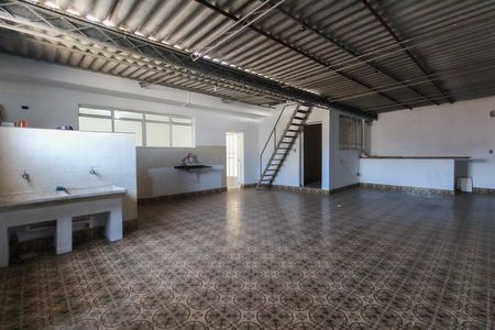 Casa para alugar com 200m², 3 quartos e sem vaga Casa para alugar com 200m², 3 quartos e sem vagaÁrea de Serviço