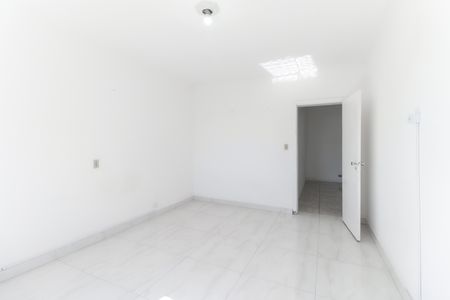 Casa para alugar com 200m², 3 quartos e sem vaga Casa para alugar com 200m², 3 quartos e sem vagaQuarto 2