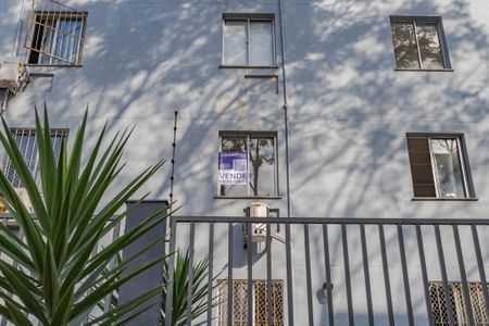 Apartamento à venda com 42m², 2 quartos e 1 vaga Apartamento à venda com 42m², 2 quartos e 1 vagaVGKU-47