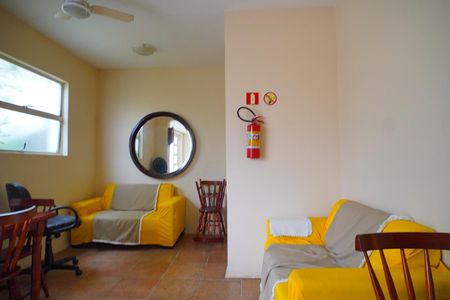 Apartamento à venda com 130m², 3 quartos e 1 vaga Apartamento à venda com 130m², 3 quartos e 1 vagaÁrea comum - Salão de festas