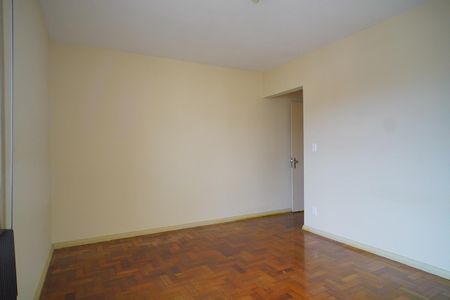 Apartamento à venda com 130m², 3 quartos e 1 vaga Apartamento à venda com 130m², 3 quartos e 1 vagaQuarto 1