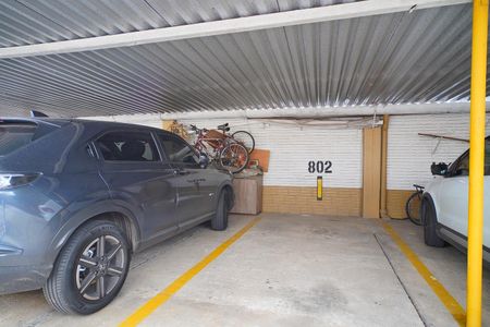 Apartamento à venda com 130m², 3 quartos e 1 vaga Apartamento à venda com 130m², 3 quartos e 1 vagaGaragem