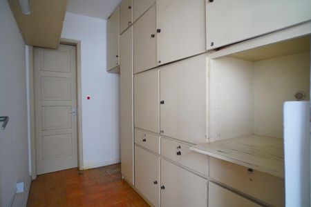 Apartamento à venda com 130m², 3 quartos e 1 vaga Apartamento à venda com 130m², 3 quartos e 1 vagaQuarto de Serviço