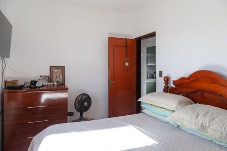 Apartamento à venda com 134m², 3 quartos e 2 vagasQuarto 2