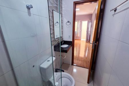Casa de condomínio para alugar com 41m², 2 quartos e 1 vaga Casa de condomínio para alugar com 41m², 2 quartos e 1 vagaBanheiro