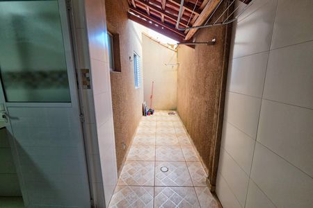 Área de Serviço de casa de condomínio para alugar com 2 quartos, 41m² em Maracanã, Praia Grande