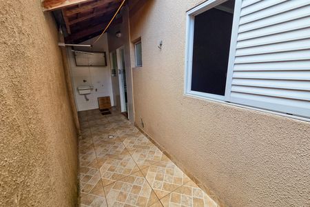 Casa de condomínio para alugar com 41m², 2 quartos e 1 vaga Casa de condomínio para alugar com 41m², 2 quartos e 1 vagaÁrea de Serviço