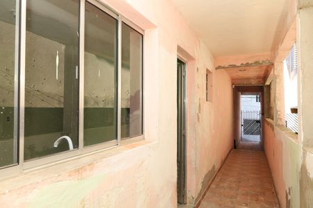 Casa para alugar com 35m², 1 quarto e sem vagaCorredor