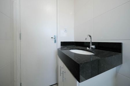 Casa de condomínio para alugar com 75m², 2 quartos e sem vagaBanheiro