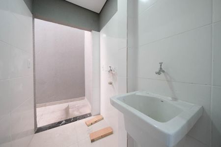 Casa de condomínio para alugar com 75m², 2 quartos e sem vagaÁrea de serviço