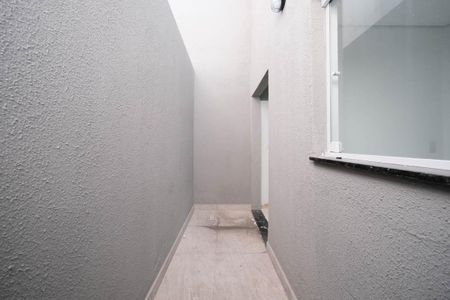 Casa de condomínio para alugar com 75m², 2 quartos e sem vagaÁrea de serviço