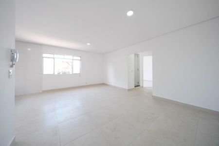 Casa de Condomínio para alugar com 2 quartos, 75m² em Vila Marieta, São Paulo
