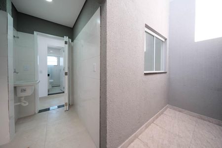 Área de serviço de casa de condomínio para alugar com 2 quartos, 75m² em Vila Marieta, São Paulo