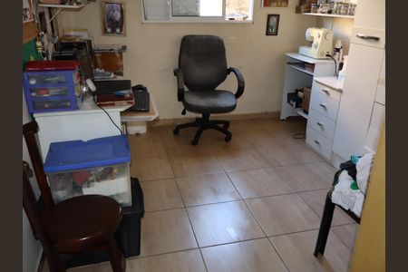 Casa à venda com 85m², 2 quartos e 2 vagasSuíte 1