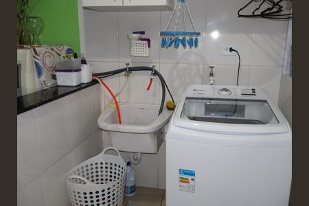 Casa à venda com 85m², 2 quartos e 2 vagasÁrea de Serviço