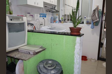 Casa à venda com 85m², 2 quartos e 2 vagasÁrea de Serviço