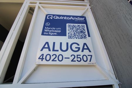 Placa de casa de condomínio para alugar com 2 quartos, 65m² em Vila Marieta, São Paulo