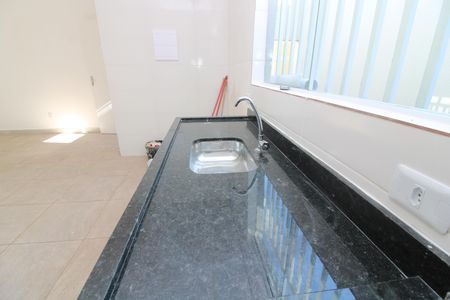 Casa de condomínio para alugar com 50m², 2 quartos e sem vagaCozinha