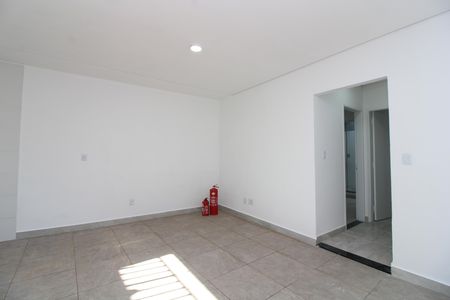 Casa de Condomínio para alugar com 2 quartos, 50m² em Vila Marieta, São Paulo