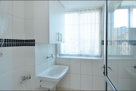 Apartamento à venda com 130m², 3 quartos e 2 vagas Apartamento à venda com 130m², 3 quartos e 2 vagasÁrea de Serviço