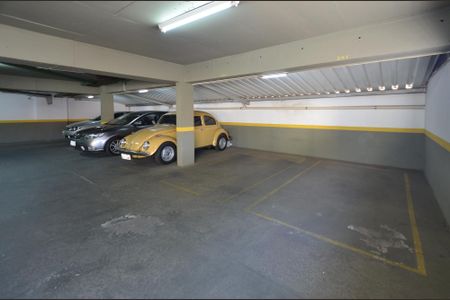 Garagem de apartamento à venda com 3 quartos, 130m² em Esplanada, Belo Horizonte