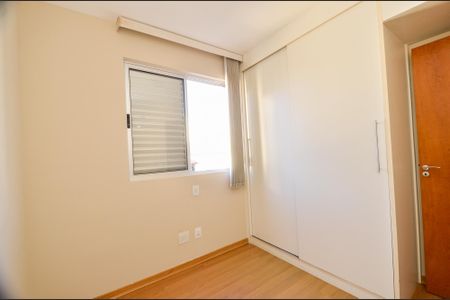 Apartamento à venda com 130m², 3 quartos e 2 vagas Apartamento à venda com 130m², 3 quartos e 2 vagasQuarto 2