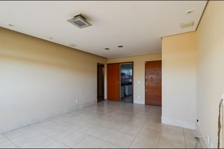 Apartamento à venda com 130m², 3 quartos e 2 vagas Apartamento à venda com 130m², 3 quartos e 2 vagasSala Ambientes