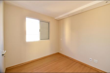 Apartamento à venda com 130m², 3 quartos e 2 vagas Apartamento à venda com 130m², 3 quartos e 2 vagasSuíte